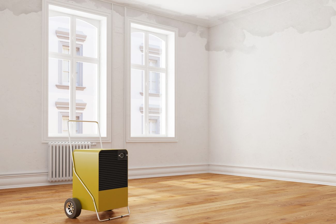 Bautrockner nach Wasserschaden an Decke